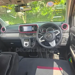 Daihatsu Boon 2018 Red
