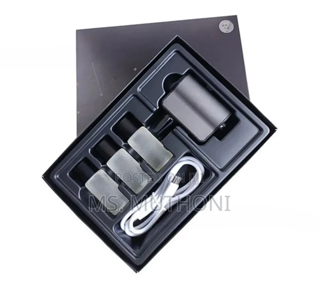 Intelligent Car Aroma Diffuser With Aroma 3bottles*