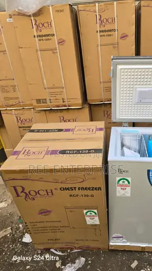 Brand New Roch RCF-130-G Chest Freezer