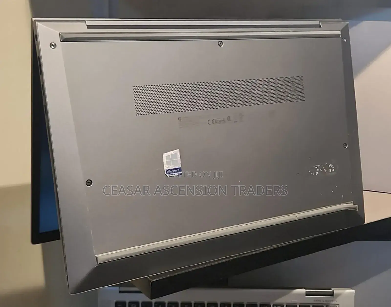 Laptop HP ZBook Firefly 14 G7 16GB Intel Core I3 SSD 512GB