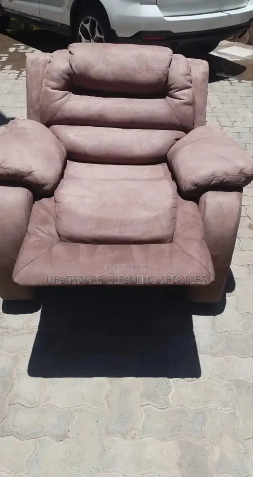 Recliner Seat Deep Cleaning