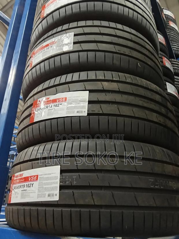 245/45r19 Maxxis Victra Vs6 - thumbnail 2