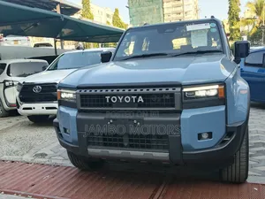 Toyota Land Cruiser Prado 2.8 2025 Blue