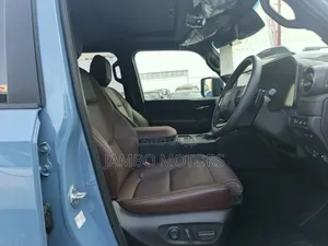 Toyota Land Cruiser Prado 2.8 2025 Blue