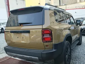 Toyota Land Cruiser Prado 2.8 2025 Brown