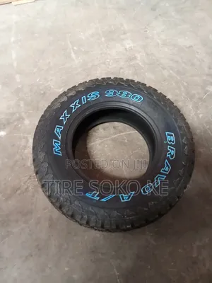 235/75 R15 Maxxis Bravo At980