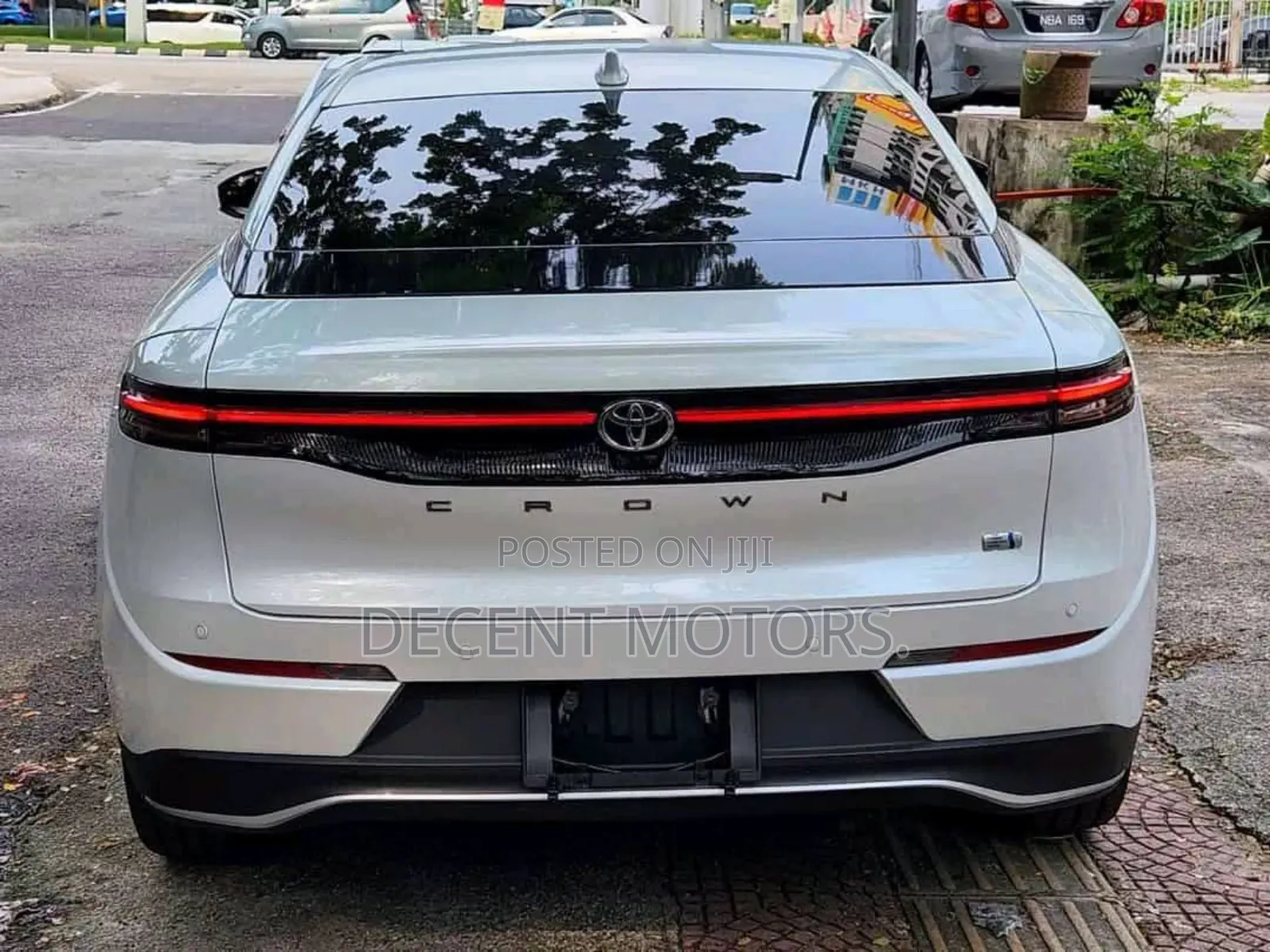 Toyota Crown 2023 White