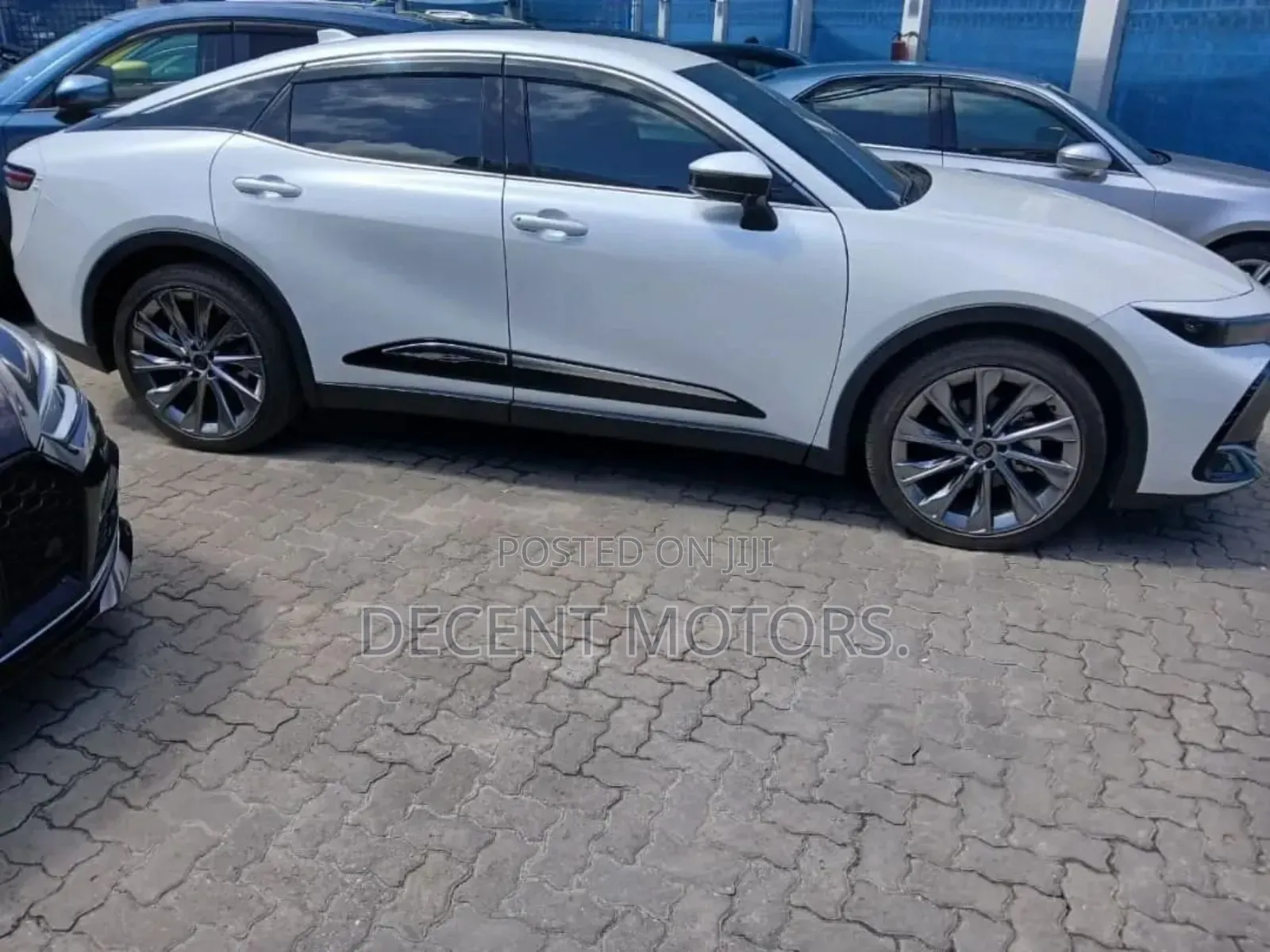 Toyota Crown 2023 White