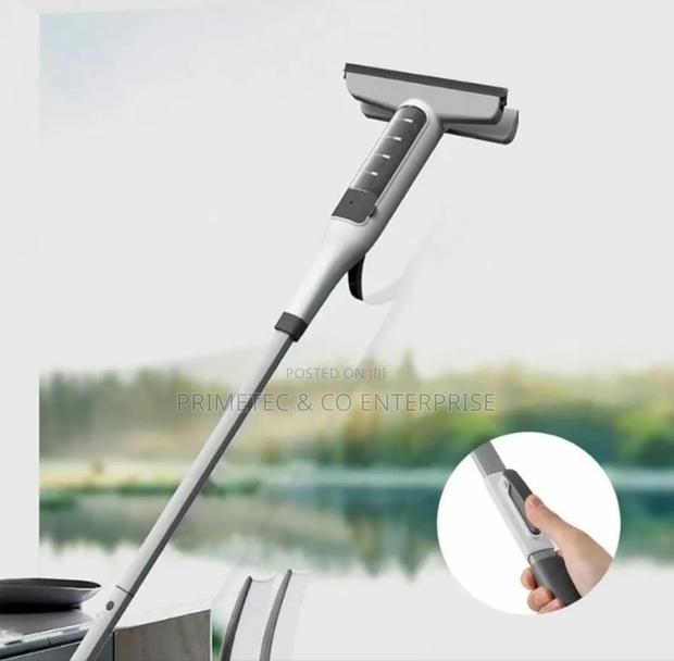 Window Cleaner With Sprayer and Squeegee - main view