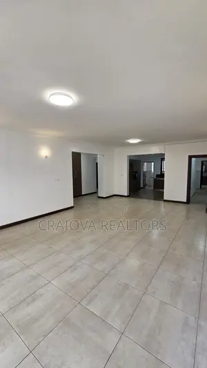 3bdrm Apartment in Parklands/Highridge for sale