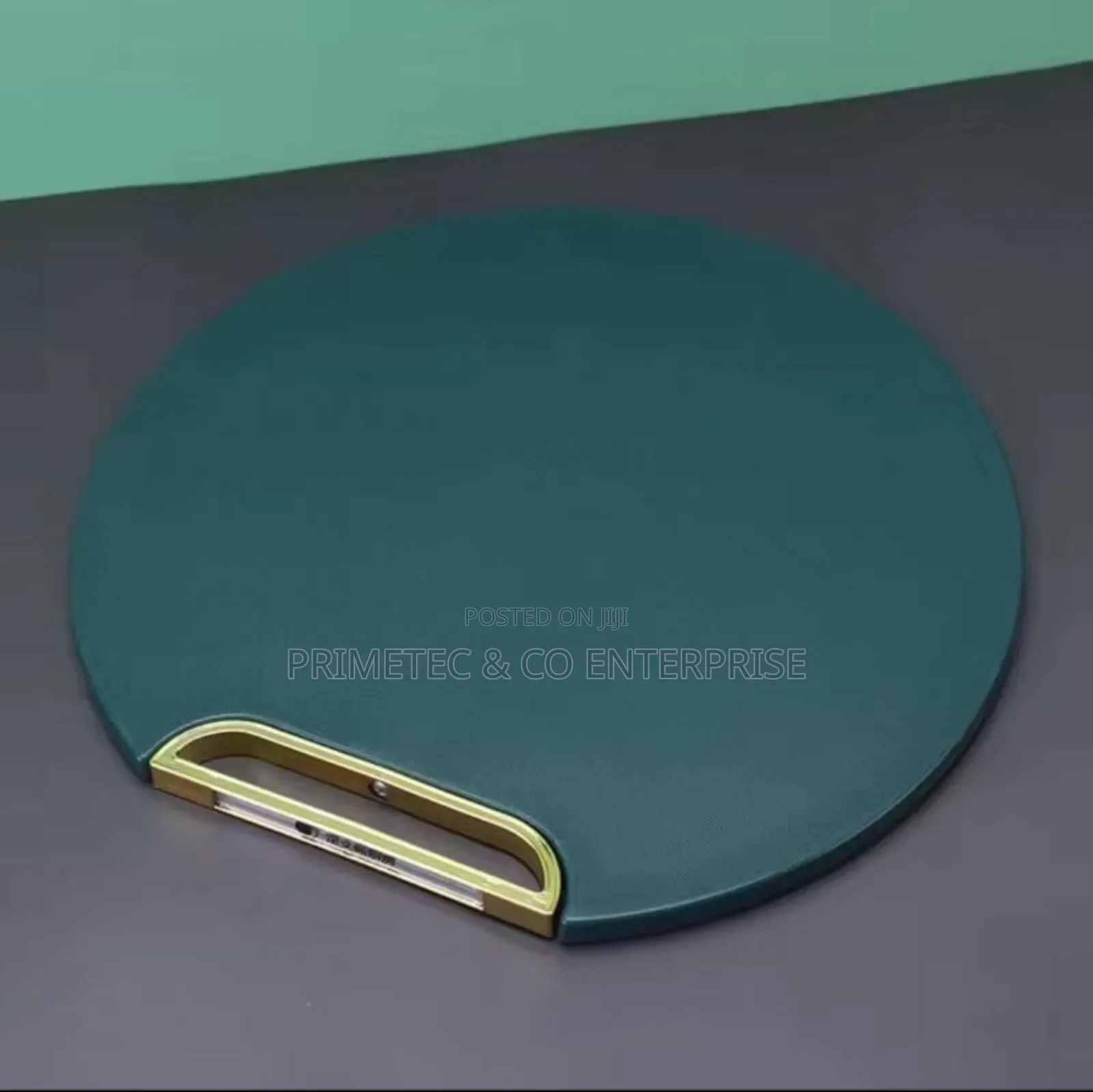 Mildew Chopping Board