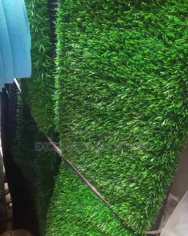 Perfect Lawn Look Artificial Grass – No Watering Required! - main view