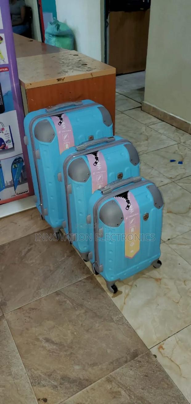 3 in 1 Fibresuitcase
