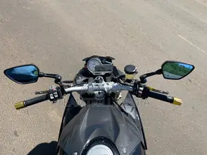 BMW Sport 2019 Black
