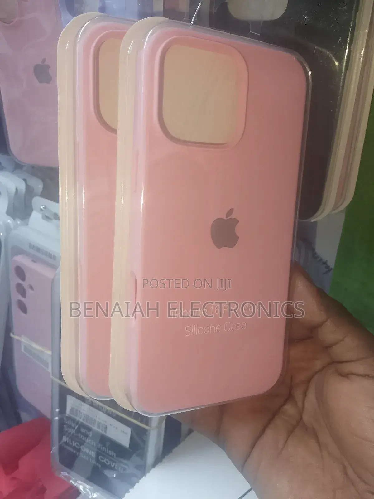 iPhone 16 Pro Max Elegant Silicone Case