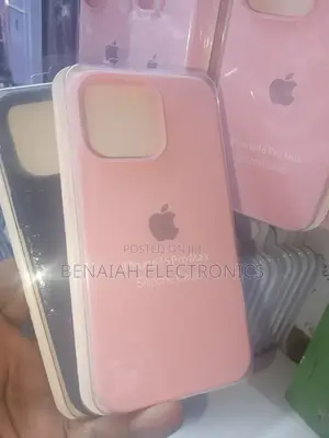 iPhone 15 Pro Max Elegant Silicone Case.High Quality Case