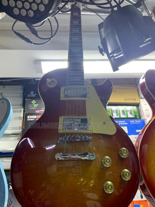 Gibson Electric Guitar - thumbnail 3