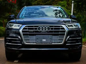 Audi Q5 2.0T Premium AWD quattro 2018 Black