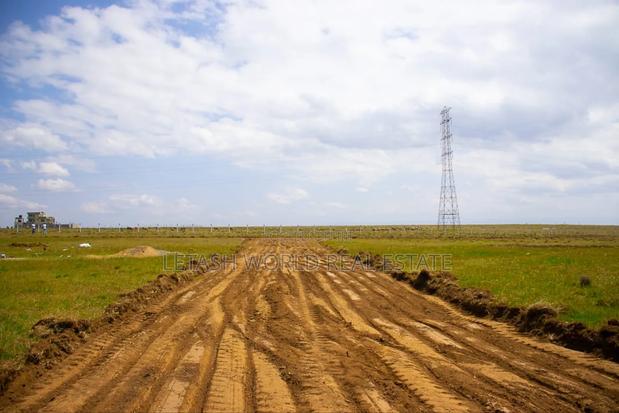 Plots Near Maaimahiu Highway,Going - thumbnail 4