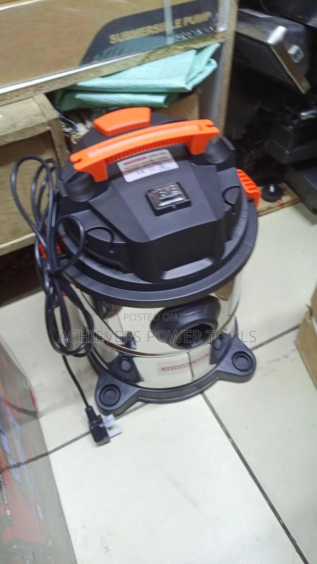Astramilano Vacuum Cleaner 20l
