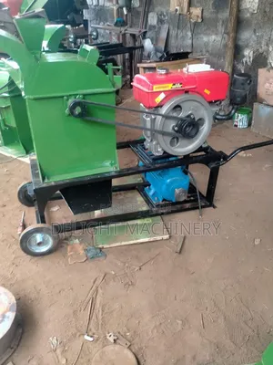 Dual Multi-Purpose 5.5hp Electric and 7.5hp Diesel Chopper