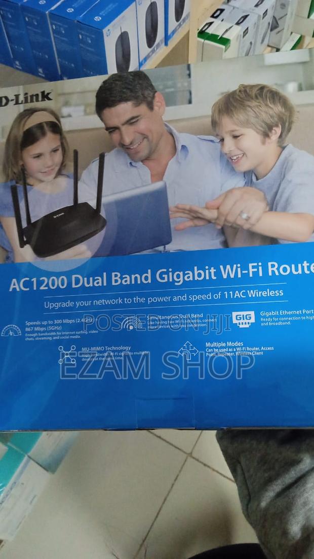 D-Link Ac1200 Wi-Fi Gigabit Router Dir-825m - thumbnail 3