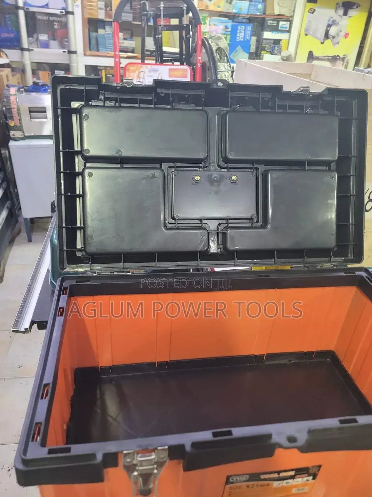 Yes Empty Tool Box 21'