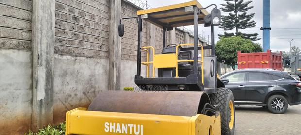 Shantui 7ton Roller - thumbnail 3