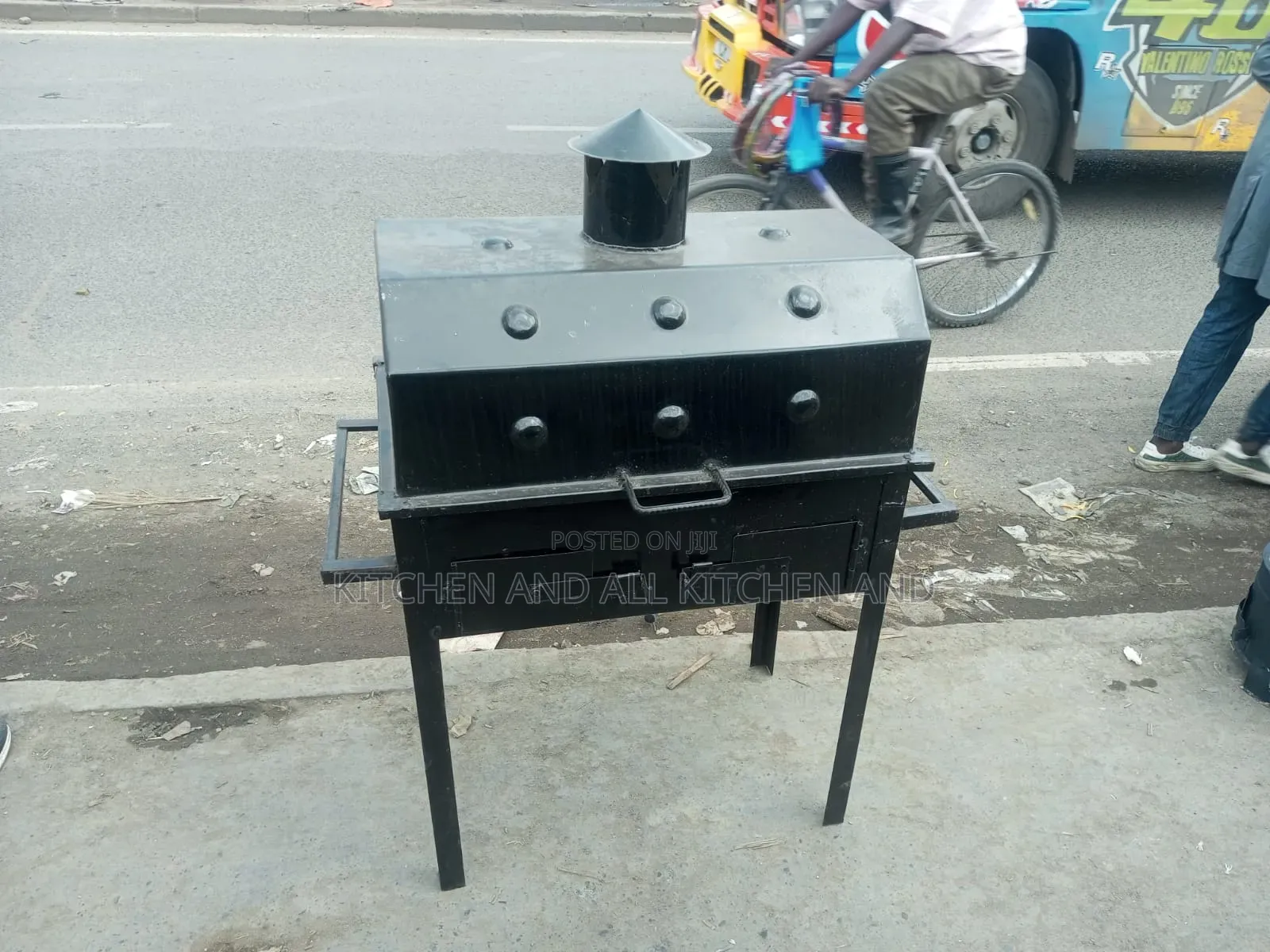 Enclosed Super Floss BBQ Grill