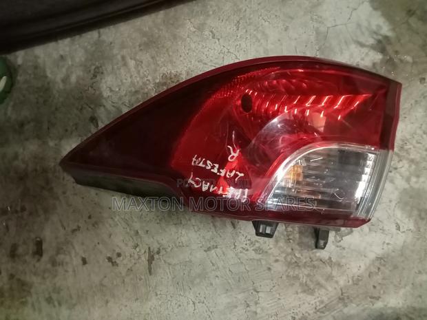 Nissan Lafesta 2012 - thumbnail 2