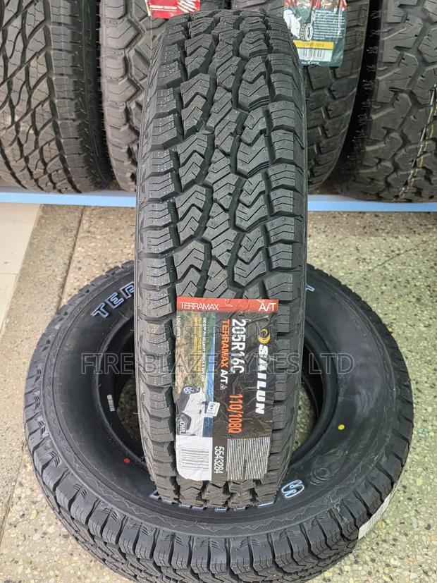 205r16c Sailun Terramax All-Terrain