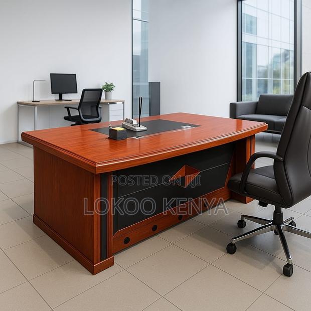 Office Desk: Primespace Executive Desk - thumbnail 5