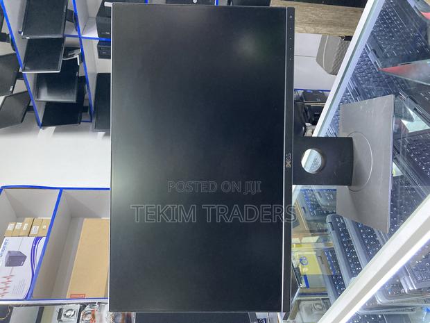 Dell 24” 1080p Display – Edge to Edge - main view