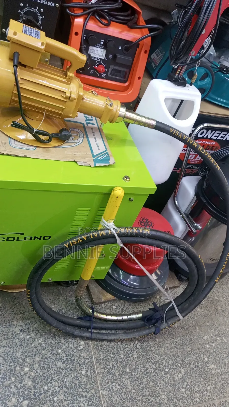 Available Electric Vibrator / Dera Vibrator With Low Noise