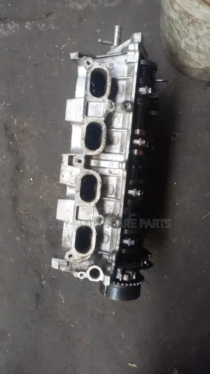 Toyota Ipsum 2az Cylinder Head