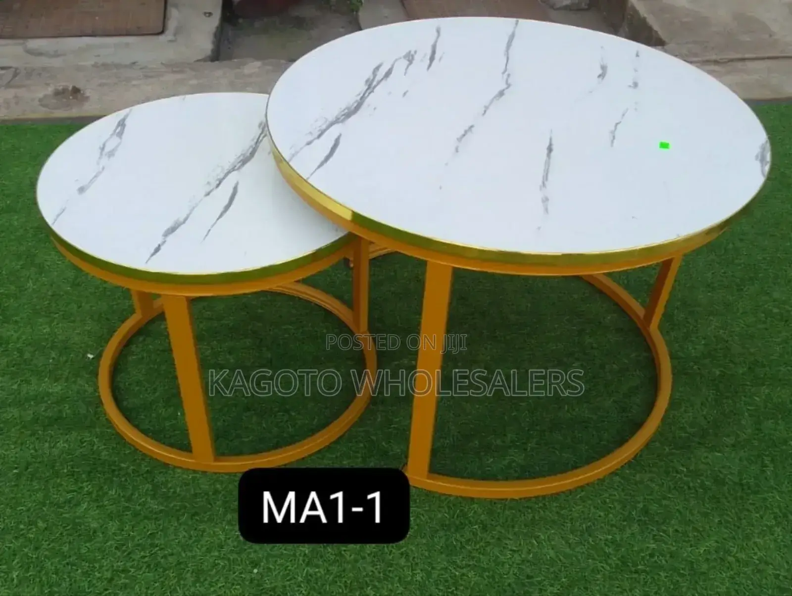 Nesting Table