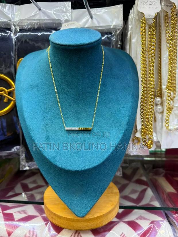 Double Necklace - thumbnail 2