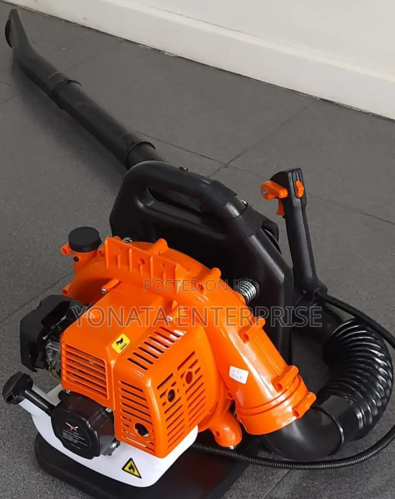 Petrol Leaf Blower