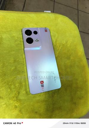 New Oppo Reno8 Pro 256 GB Gold