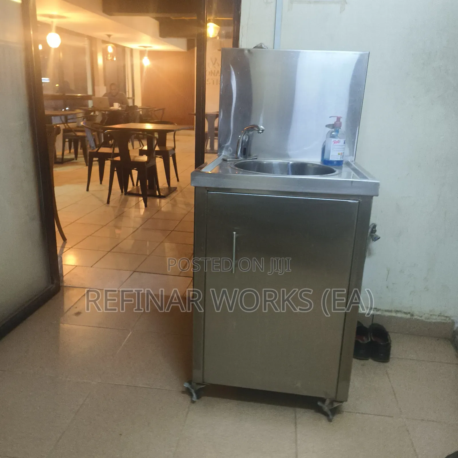 Stainless Steel Units for Every Professional Kitchen Need
