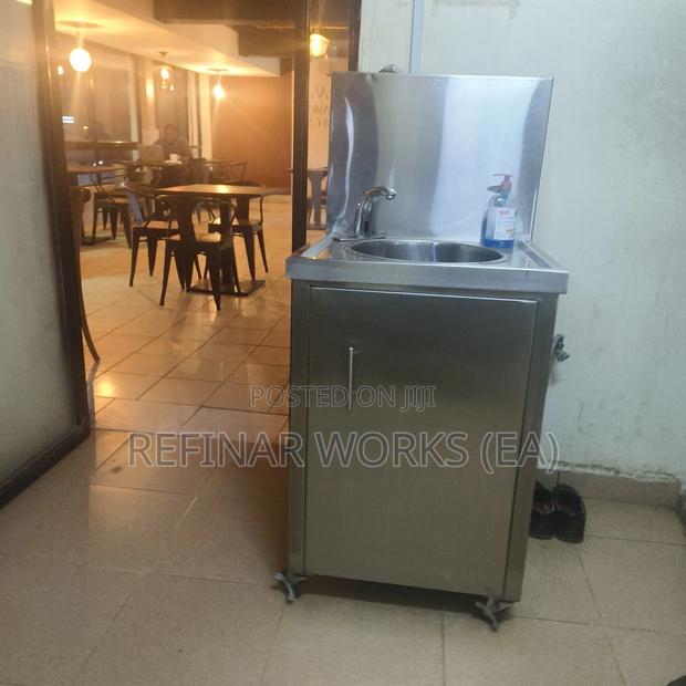 Stainless Steel Units for Every Professional Kitchen Need - thumbnail 2