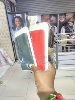 Galaxy S23 Black Back Case!