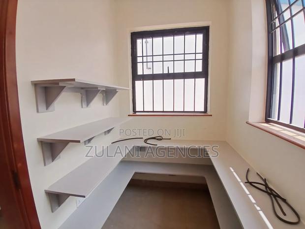 5bdrm Villa in Loresho for rent - thumbnail 8