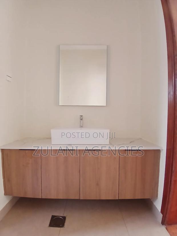 5bdrm Villa in Loresho for rent - thumbnail 9