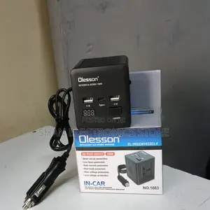 Universal Socket With Dual Usb Ports 150w Dc 12v to Ac 220v