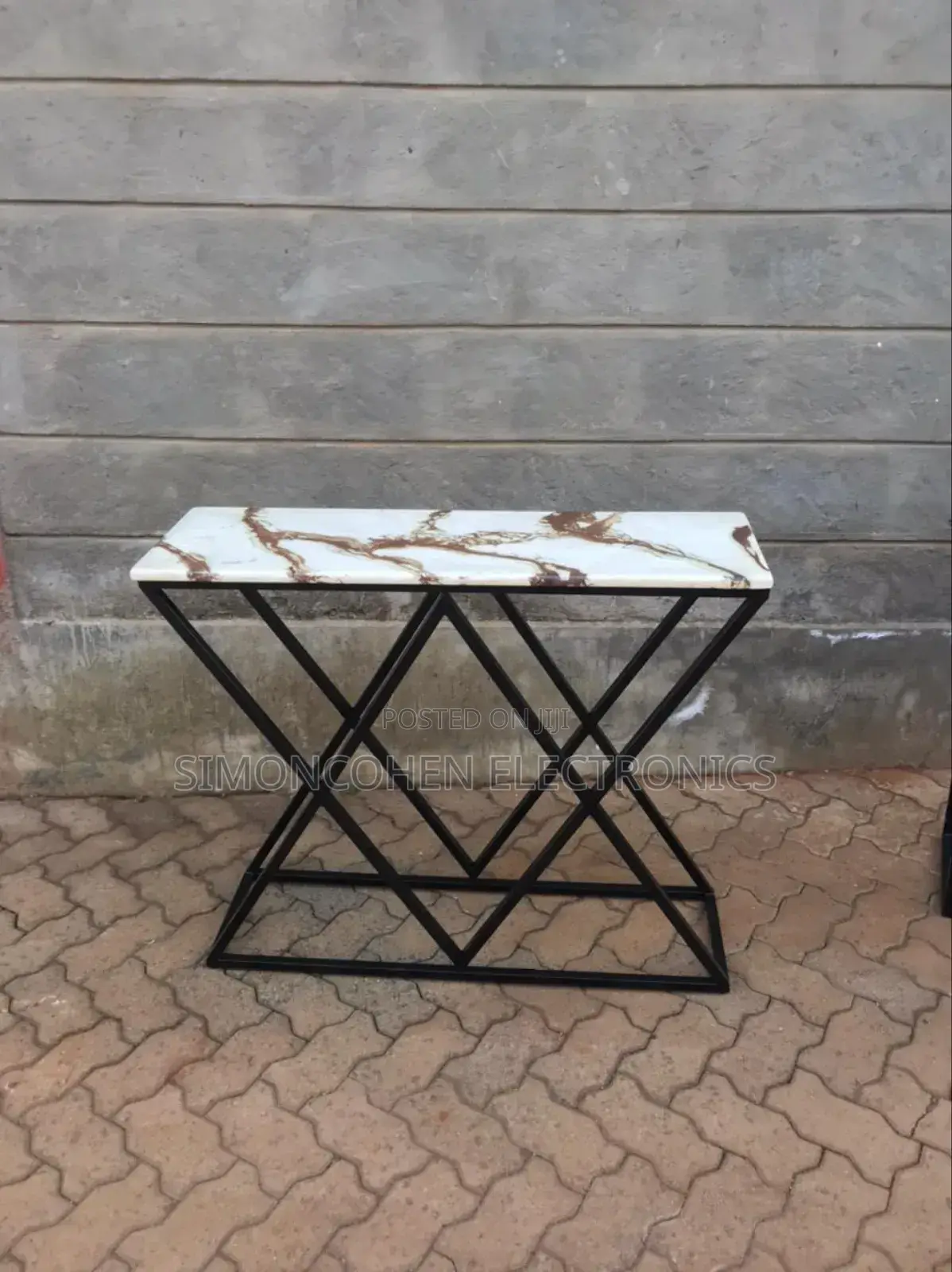 Luxurious Console Table