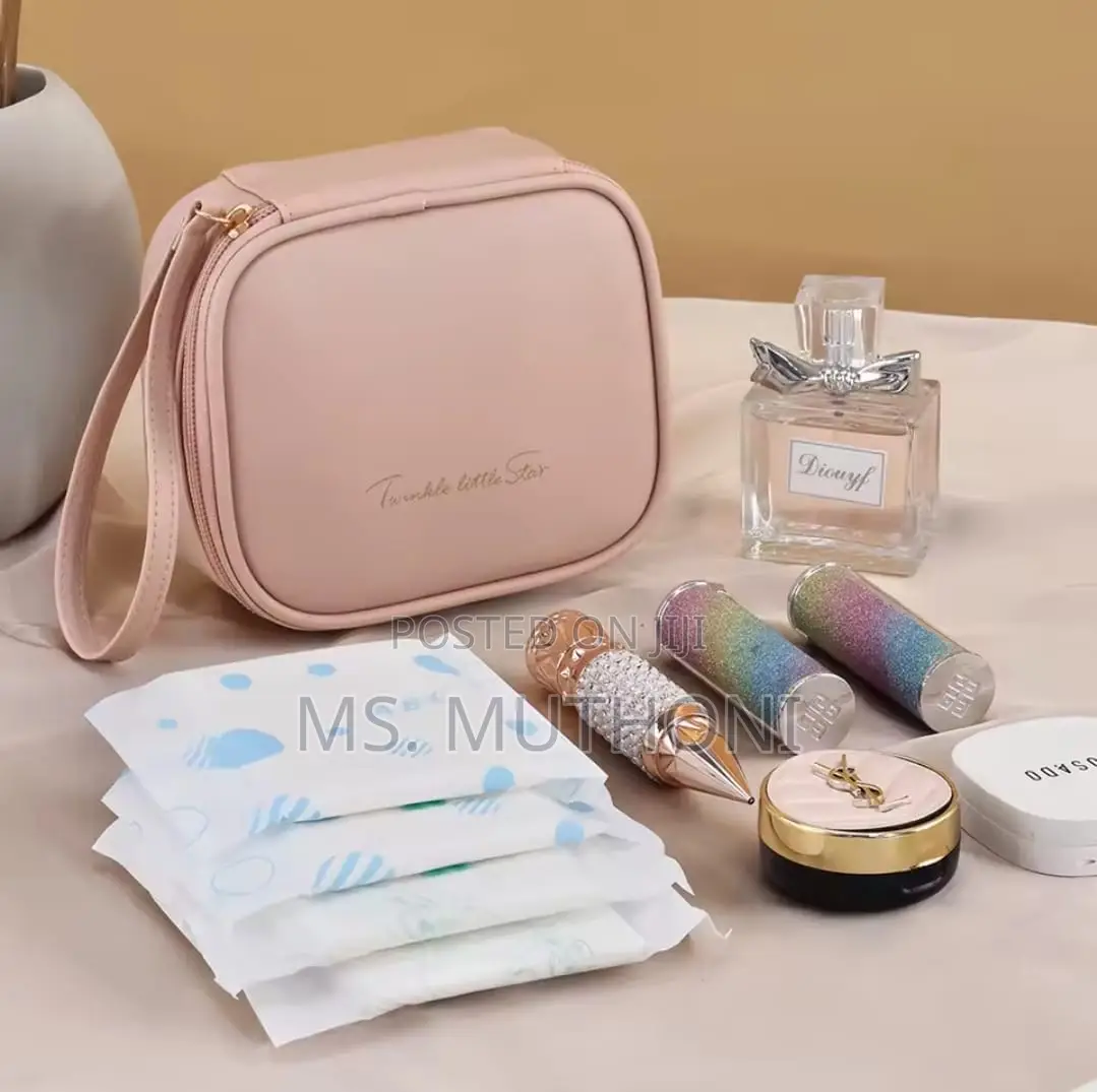 Cute Waterproof Mini Pads Pouch*