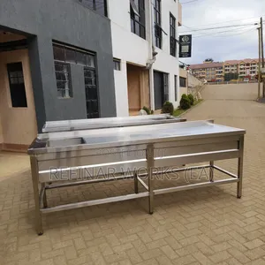 Stainless Steel Fixtures for Kitchens, Cafes, and Clinics