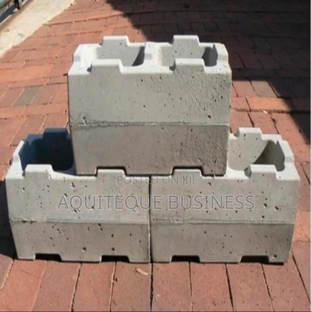 Plastic Cabro Moulds - thumbnail 3