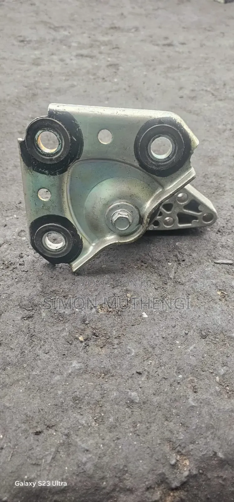 Old Model Demio Mountings for Engine
